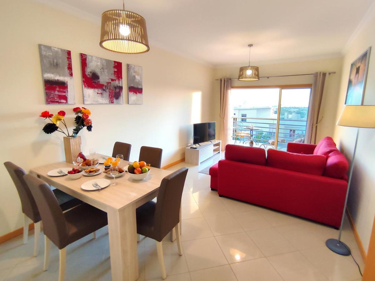 Modern Ocean, Garden & Pool View Condo By Becherish Албуфейра Екстериор снимка