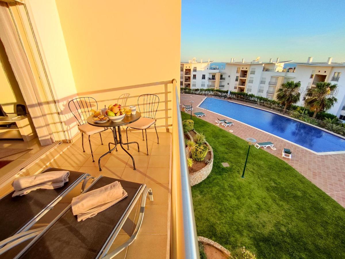 Modern Ocean, Garden & Pool View Condo By Becherish Албуфейра Екстериор снимка