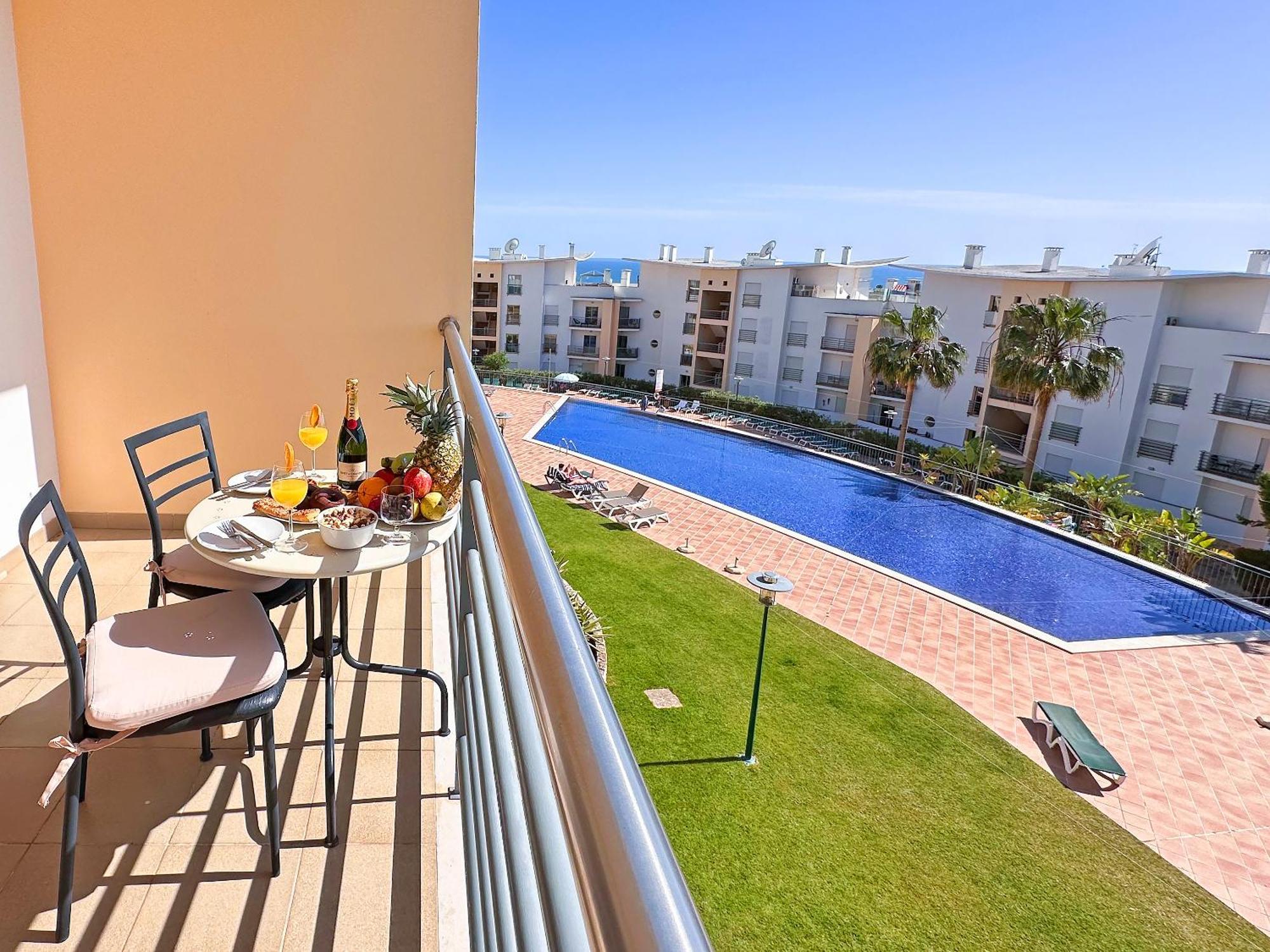 Modern Ocean, Garden & Pool View Condo By Becherish Албуфейра Екстериор снимка