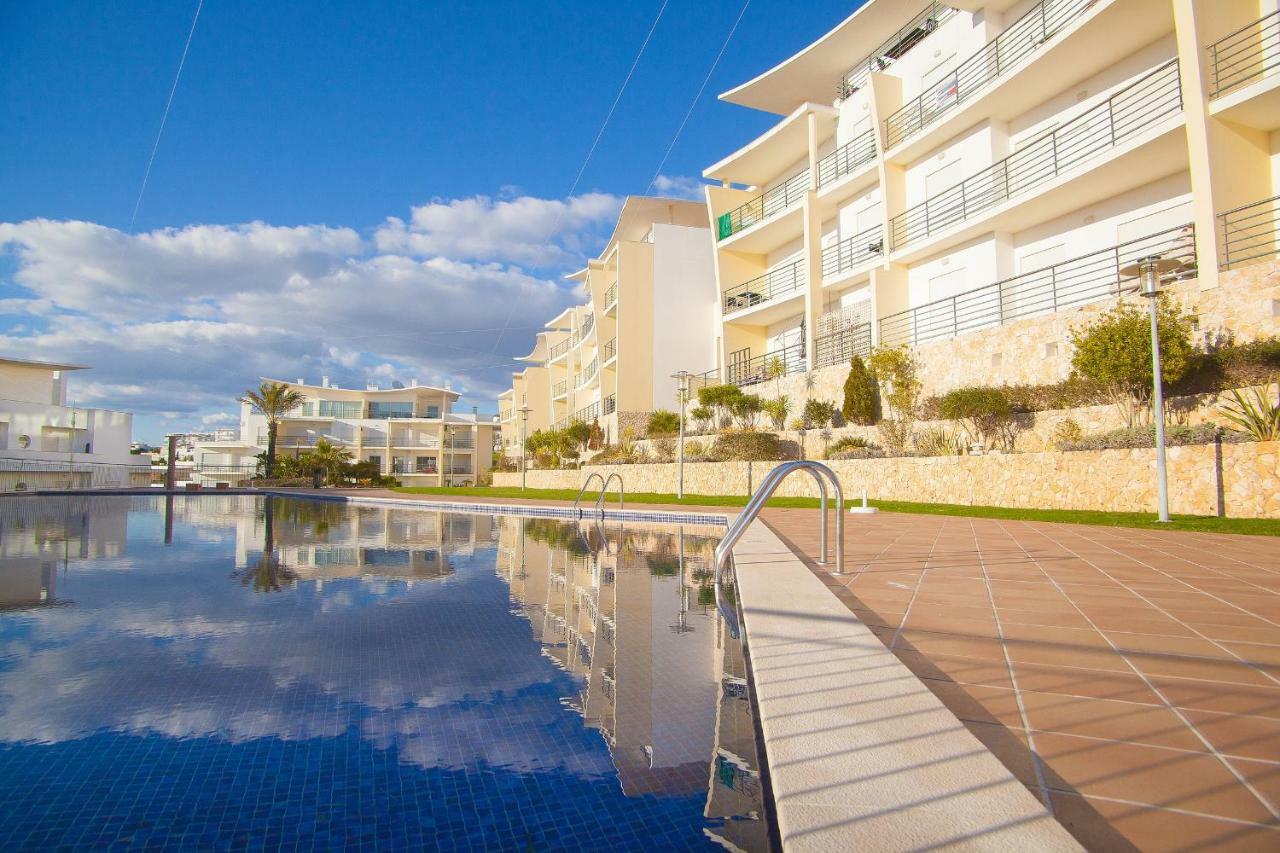 Modern Ocean, Garden & Pool View Condo By Becherish Албуфейра Екстериор снимка